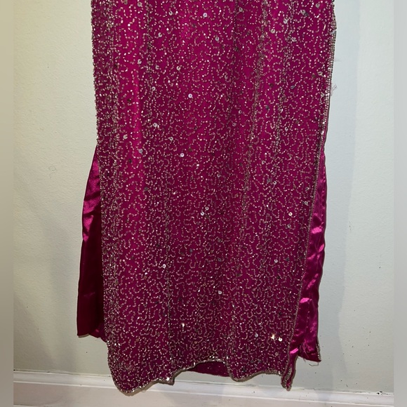 NWOT: Stunning Scala Fuchsia Sequined Long Backless Gown! Size Medium. 💖 - Picture 7 of 16